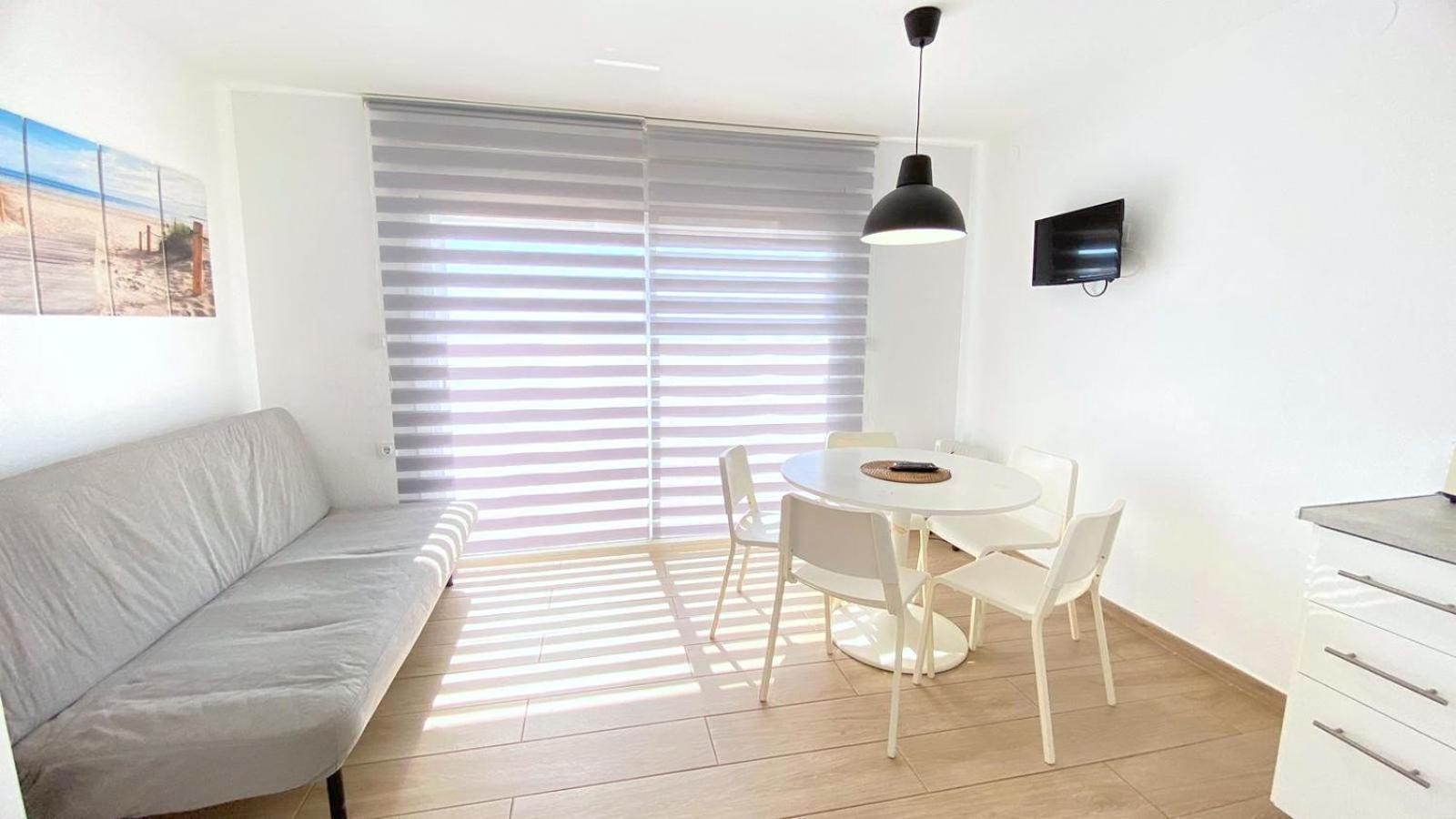 Verones 1C Roses Exterior foto
